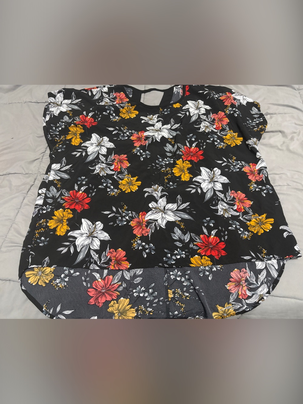 SHEIN Floral Print Black Women's Blouse with Red, Yellow & White Blooms